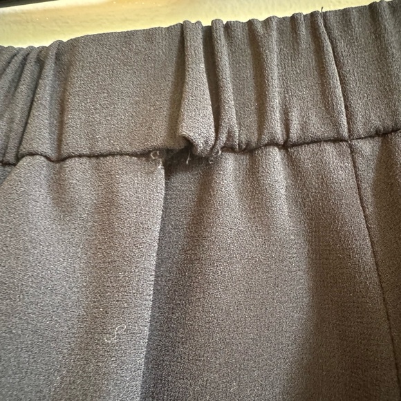 Aritzia Cropped Conan Pants - Picture 2 of 5